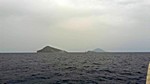 links Panarea, rechts Stromboli