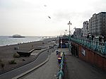 West Pier, 2002 brach der Überweg zusammen, 2ßß3 brannte der Pavillion ab