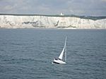 Kreidefelsen von Dover mit dem South Foreland Lighthouse (1730), elektrifiziert von Faraday 